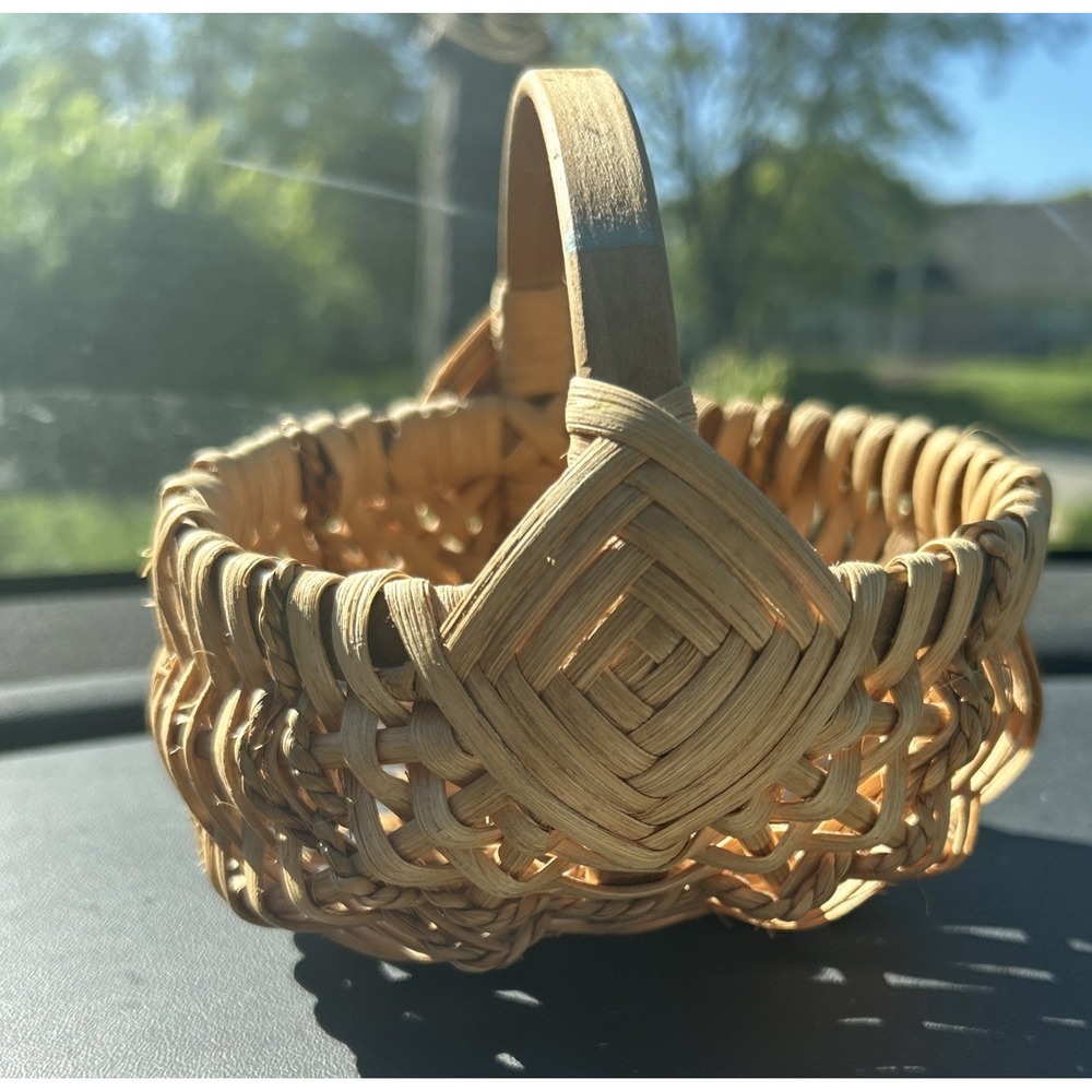 Vintage Small Wicker Buttocks Split Bottom Egg Gathering Woven Bent Wood Basket